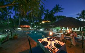 Kinasi Lodge